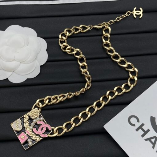 Chanel new necklace - Image 5