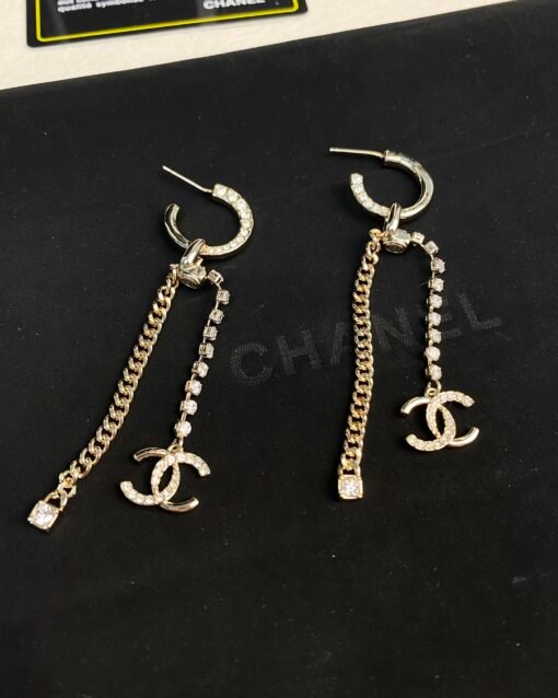 Chanel new style tassel full diamond chain long style ear hook style earrings