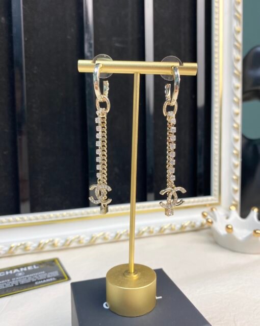 Chanel new style tassel full diamond chain long style ear hook style earrings - Image 2