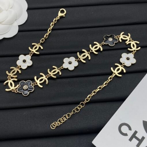 Chanel new necklace - Image 5