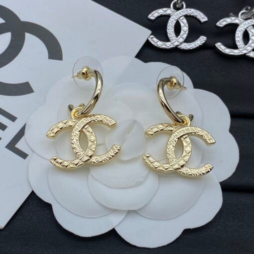 Chanel new earrings - Image 3
