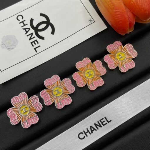 Chanel new earrings - Image 7
