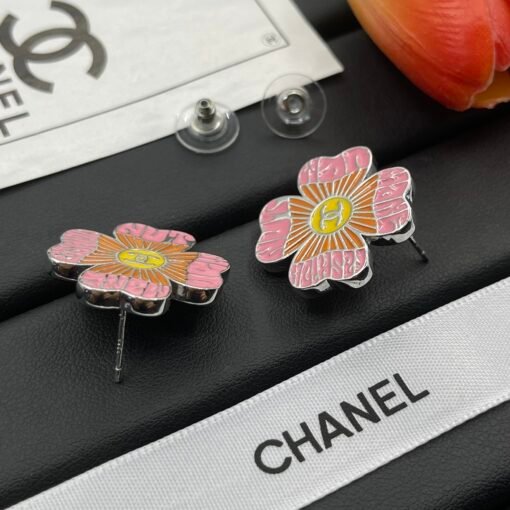 Chanel new earrings - Image 4