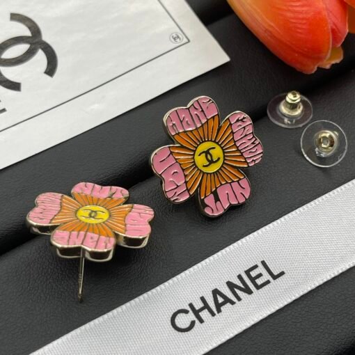 Chanel new earrings - Image 3