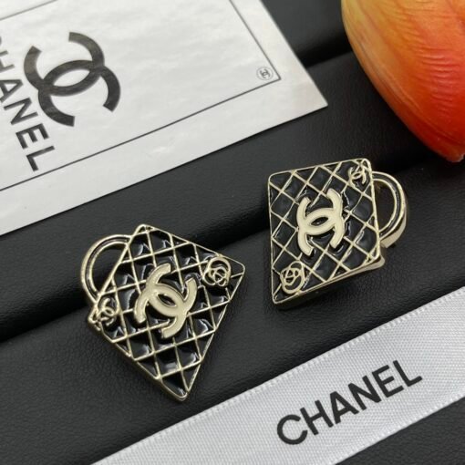Chanel new earrings - Image 2