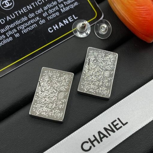 Chanel new earrings - Image 6