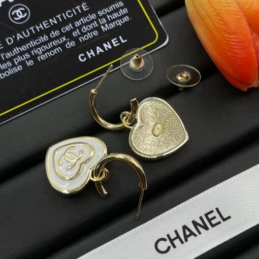 Chanel new earrings - Image 5