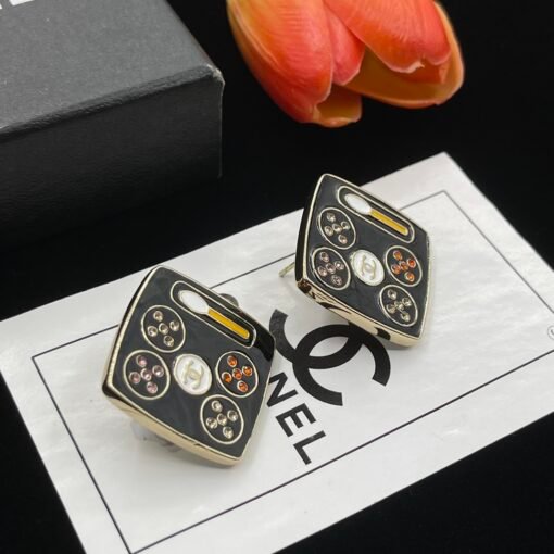 Chanel earrings - Image 2