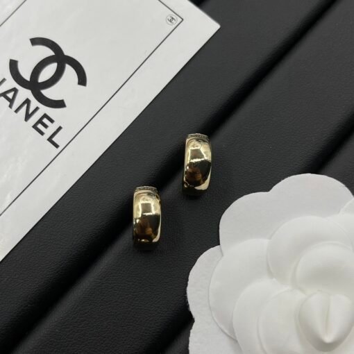 Chanel earrings - Image 3
