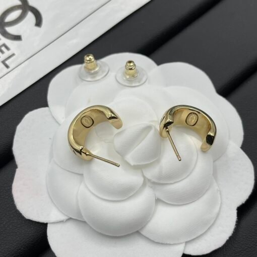 Chanel earrings - Image 6