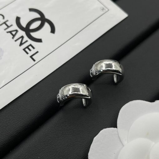 Chanel earrings - Image 3