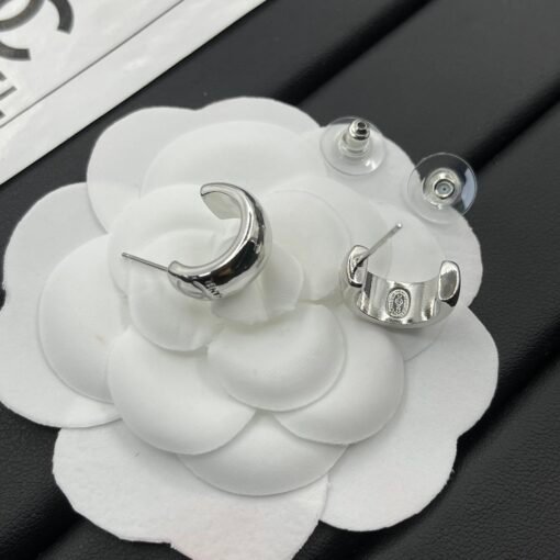 Chanel earrings - Image 6