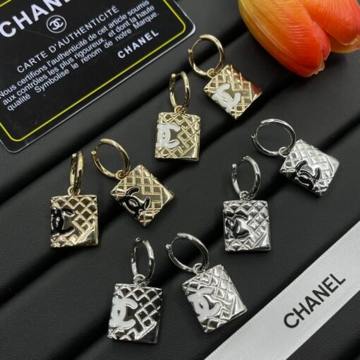 Chanel earrings - Image 7