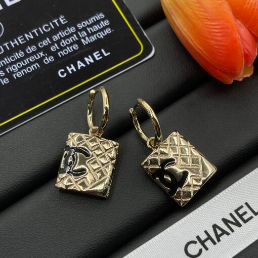 Chanel earrings - Image 2
