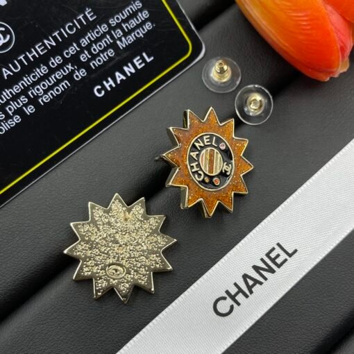 Chanel earrings - Image 4