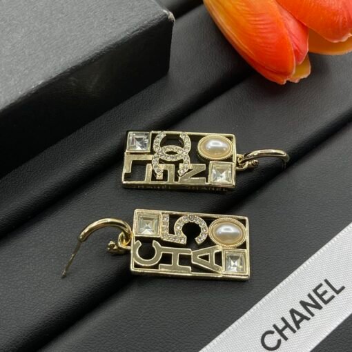 Chanel earrings - Image 2