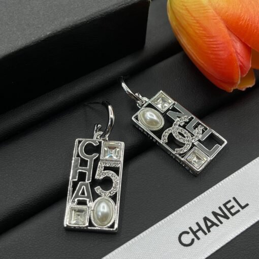 Chanel earrings - Image 2