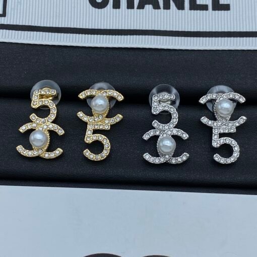 New Chanel new earrings