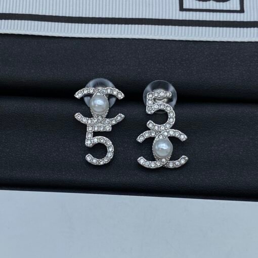 New Chanel new earrings - Image 4