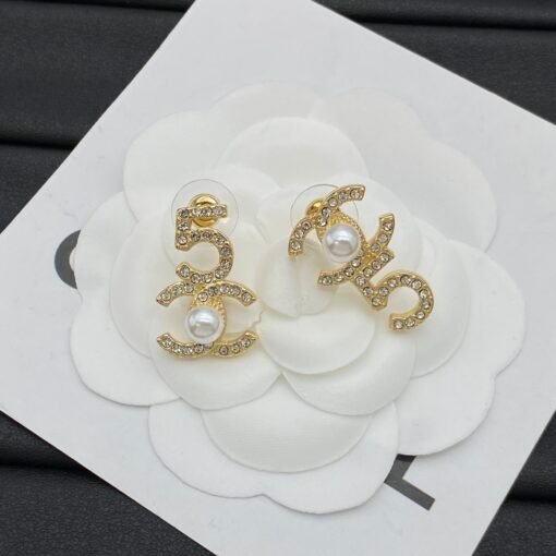New Chanel new earrings - Image 3