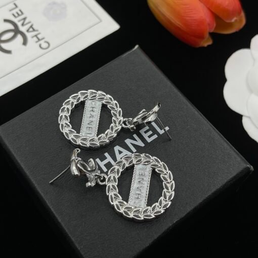 Chanel earrings - Image 3