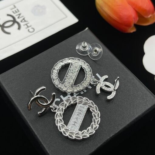 Chanel earrings - Image 5
