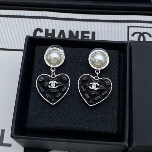 Chanel new stud earrings