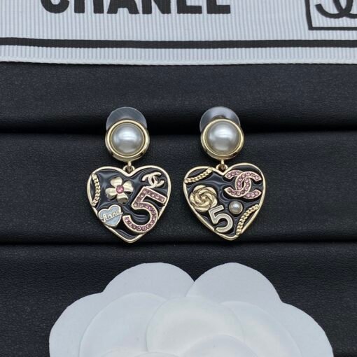 Chanel new earrings - Image 4