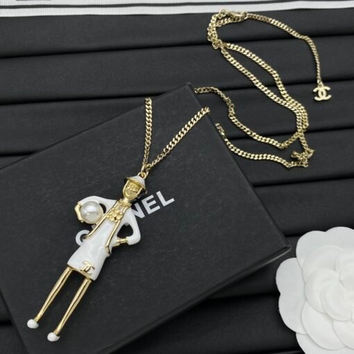 Chanel new necklace - Image 5
