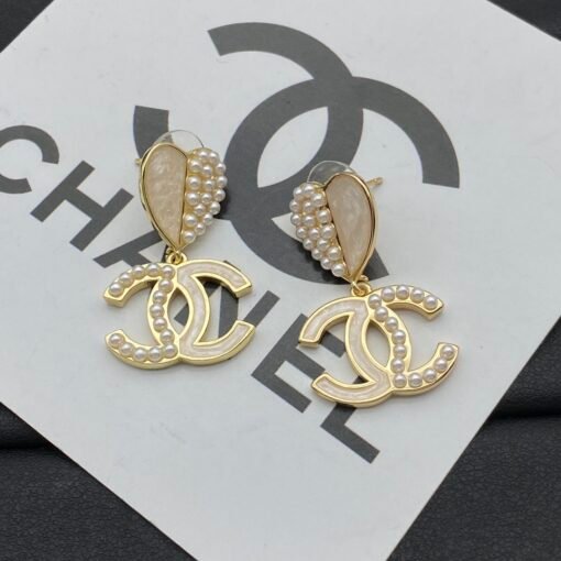 Chanel new earrings - Image 3