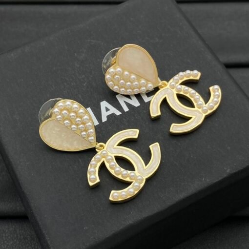 Chanel new earrings - Image 5