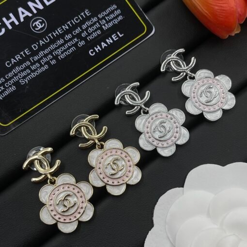 Chanel earrings - Image 7