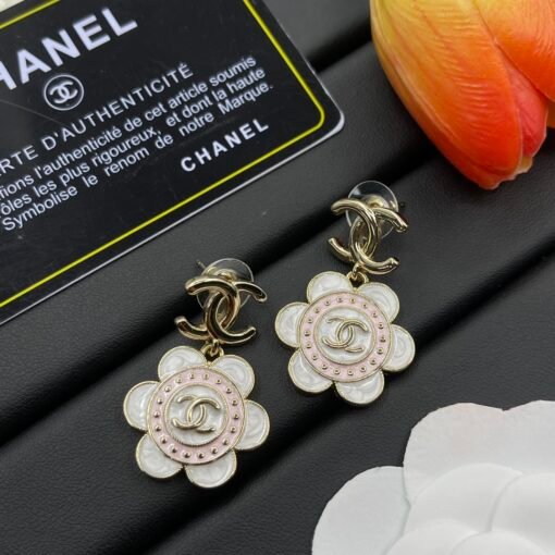 Chanel earrings - Image 2