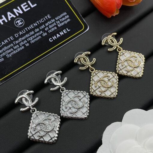 Chanel earrings - Image 7