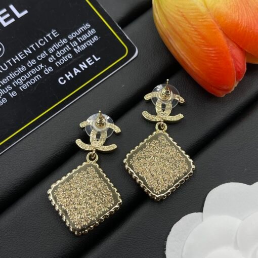 Chanel earrings - Image 6