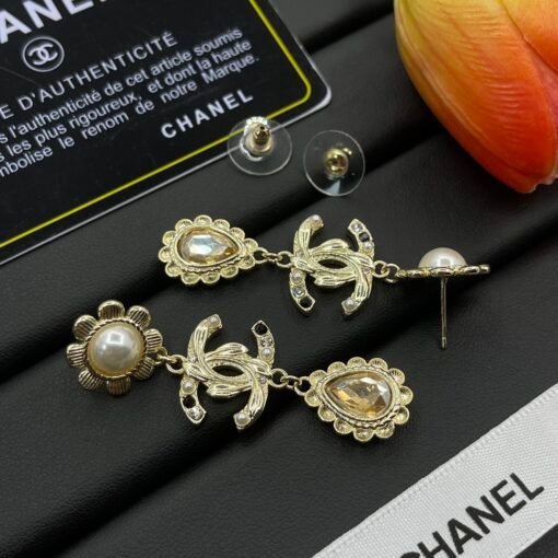 Chanel earrings - Image 3