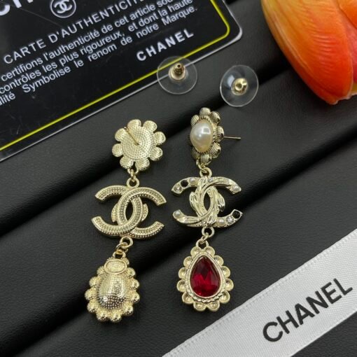 Chanel earrings - Image 4