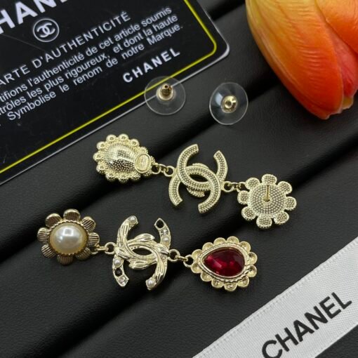 Chanel earrings - Image 5