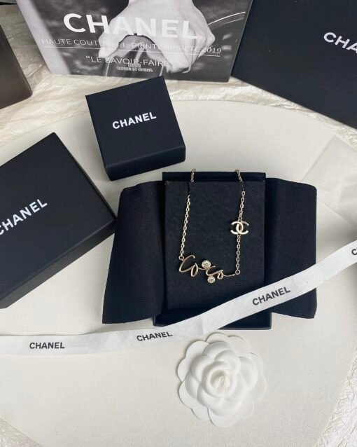CHANE new style shiny letters round diamond zircon double C necklace - Image 5