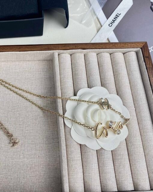CHANE new style shiny letters round diamond zircon double C necklace - Image 8
