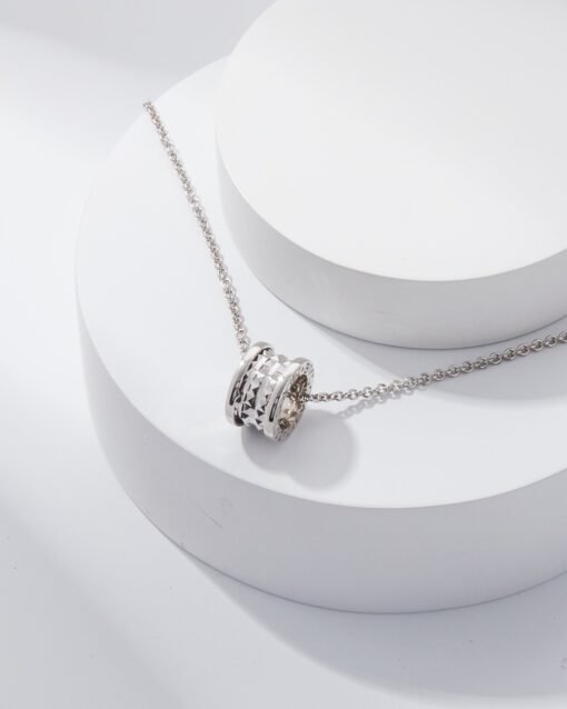 Bulgari 2024 Charity Little Red Man Necklace - 图片 8