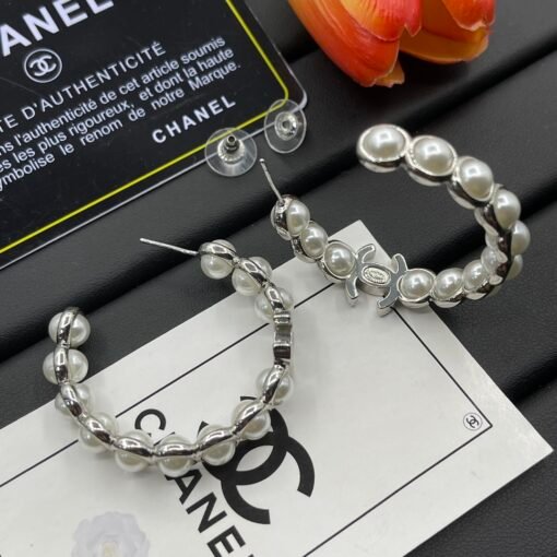 Chanel earrings - Image 4