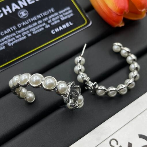 Chanel earrings - Image 3
