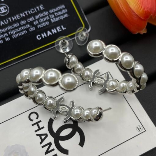 Chanel earrings - Image 6