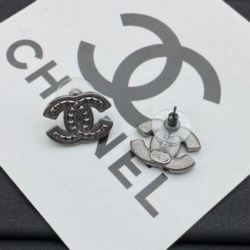 Chanel new earrings - Image 6