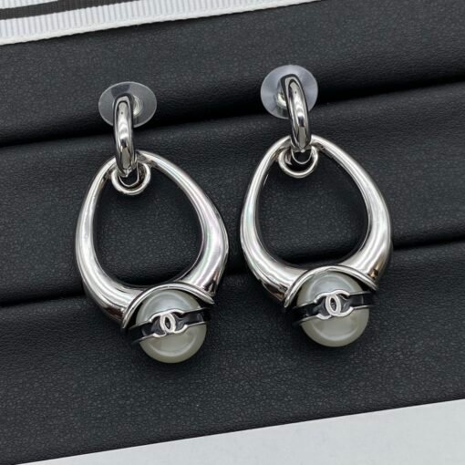 New ChanelChanel new earrings - Image 4