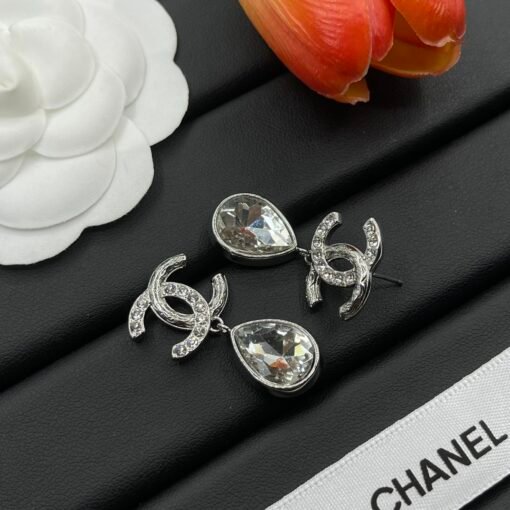 Chanel earrings - Image 3