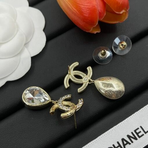 Chanel earrings - Image 5
