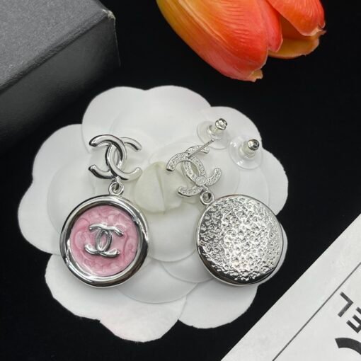 Chanel earrings - Image 5
