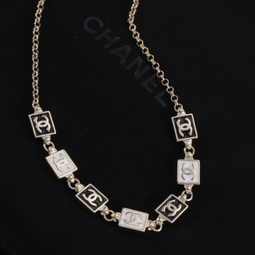 Chanel Little Scent Necklace - Image 4